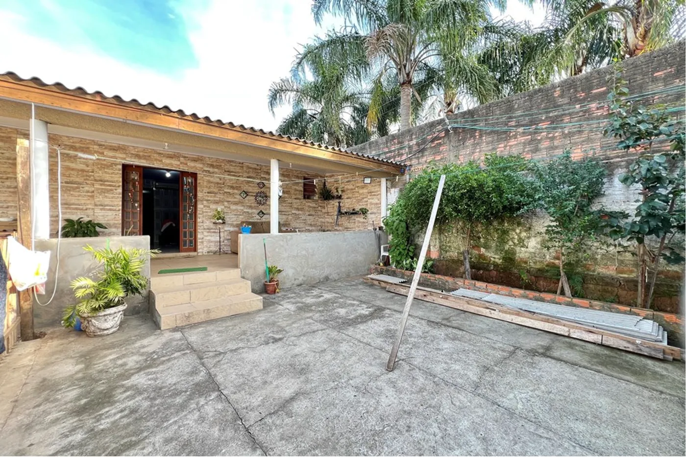 SJC 641 Casa 610241038-3 - REMAX 520 Exclusividades