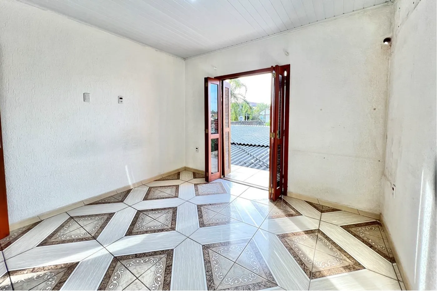 SJC 641 Casa 610241038-3 - REMAX 520 Exclusividades