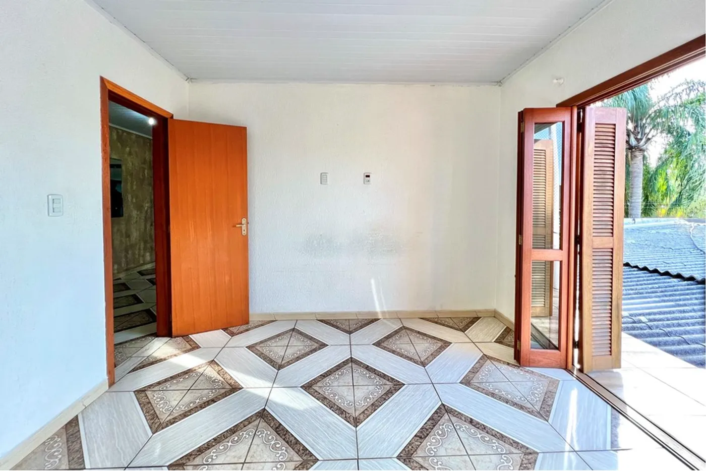 SJC 641 Casa 610241038-3 - REMAX 520 Exclusividades