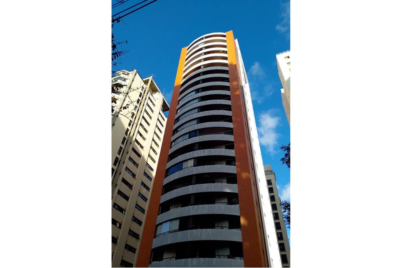 MC 943 Apto 601971047-7 - REMAX Empire Exclusividades