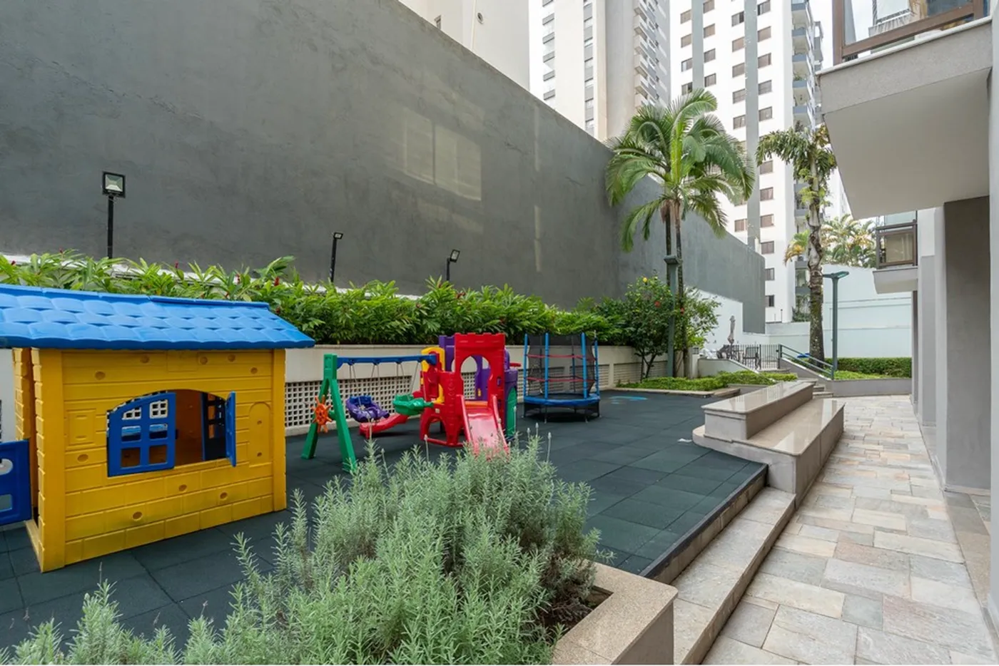 MDA 1370 Apto 601971064-4 - REMAX Empire Exclusividades