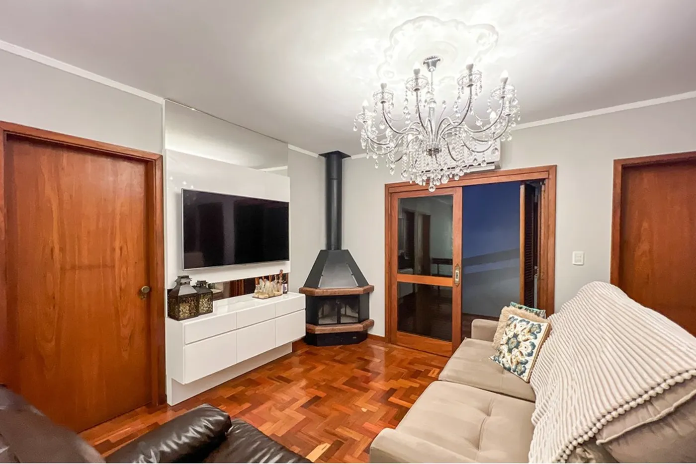SJC 199 Casa 610241012-180 - REMAX 520 Exclusividades