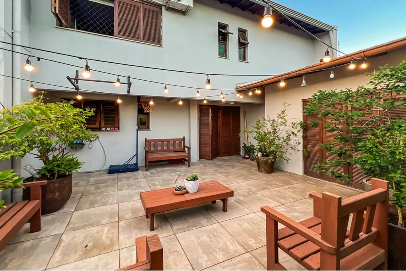 SJC 199 Casa 610241012-180 - REMAX 520 Exclusividades