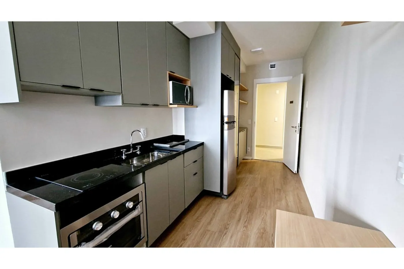 BPEF 188 Apto 601361020-411 - REMAX Trio Exclusividades
