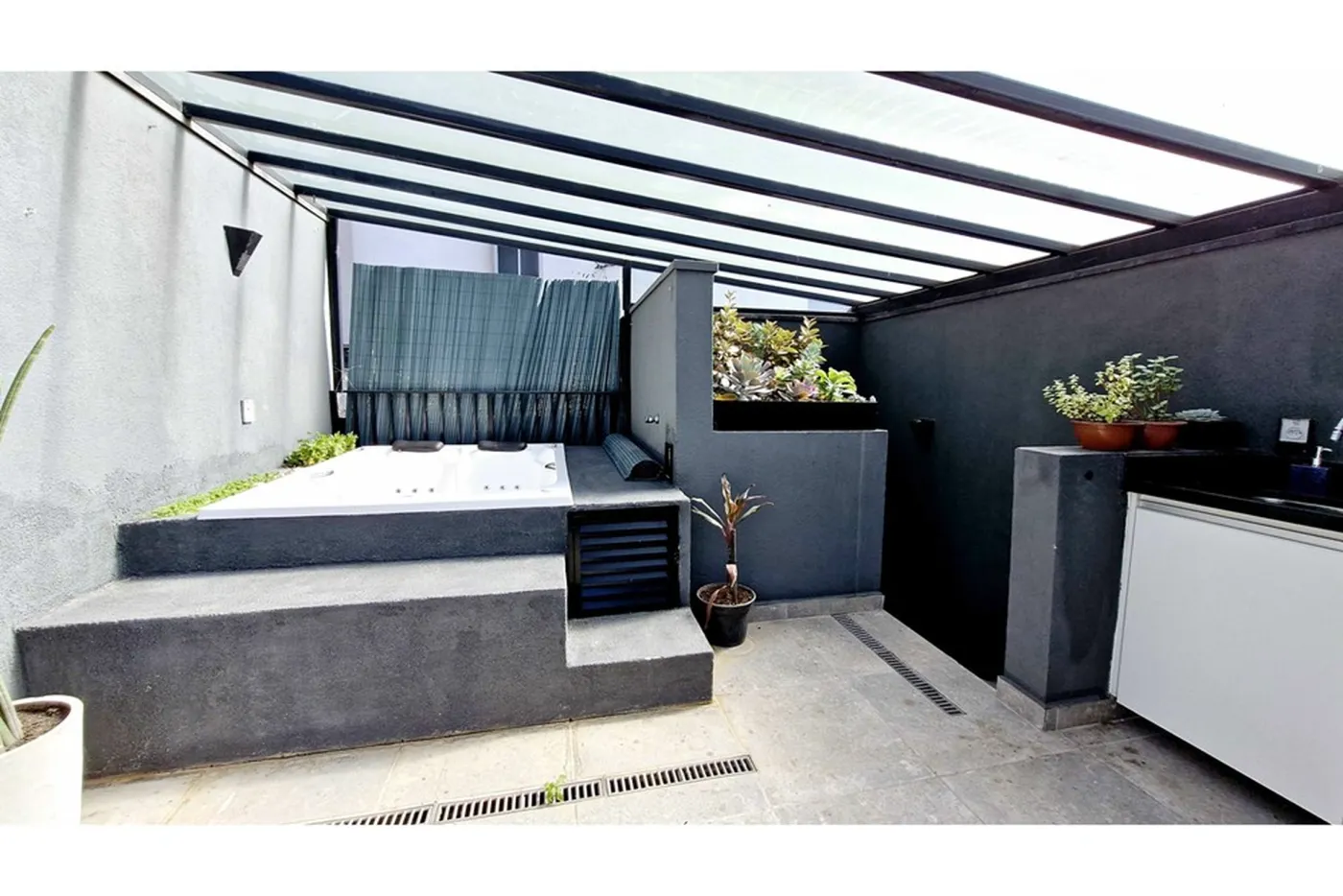 RPBDMM 20 Casa 601361048-25 - REMAX Trio Exclusividades