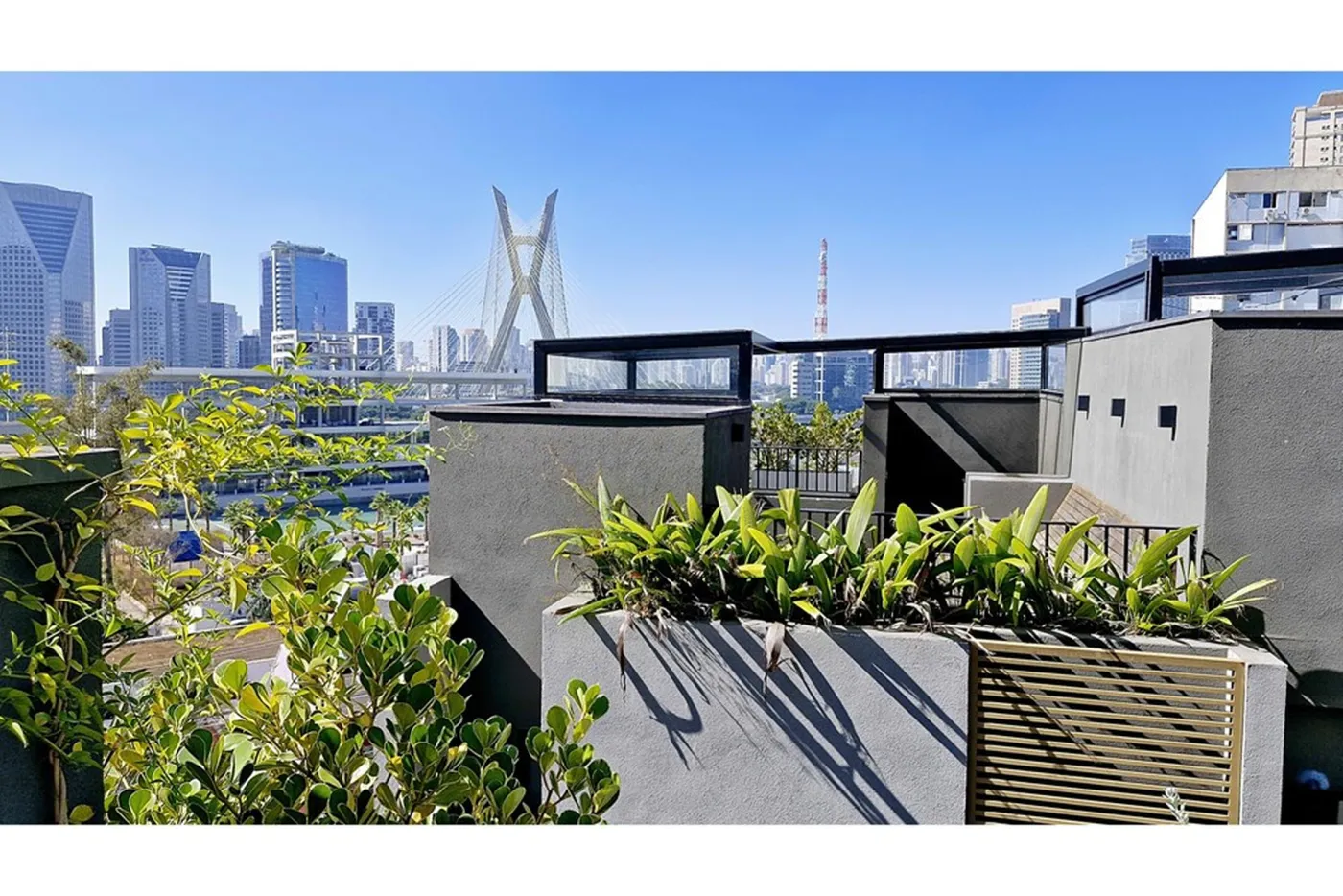RPBDMM 20 Casa 601361048-25 - REMAX Trio Exclusividades