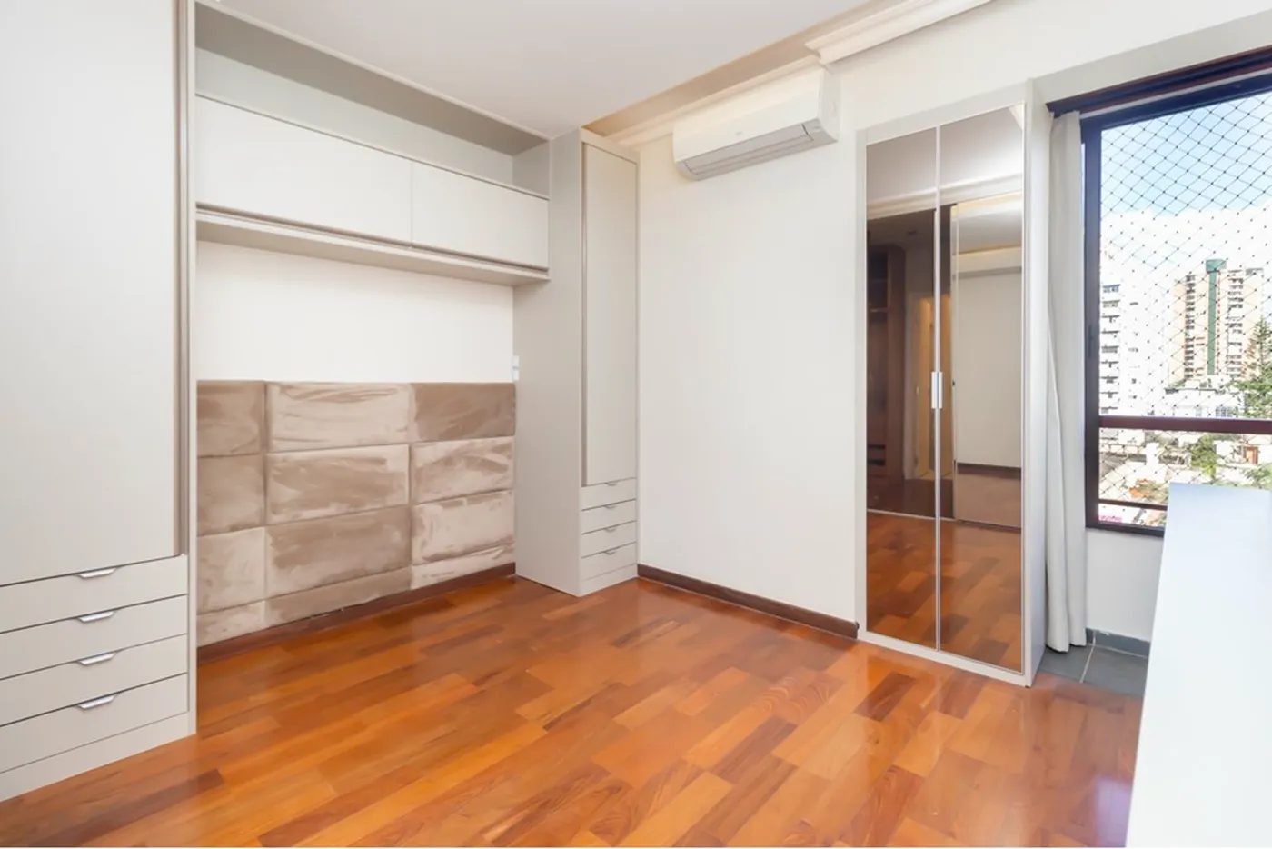 VMC 198 Apto 602291040-3 - REMAX B12 Exclusividades