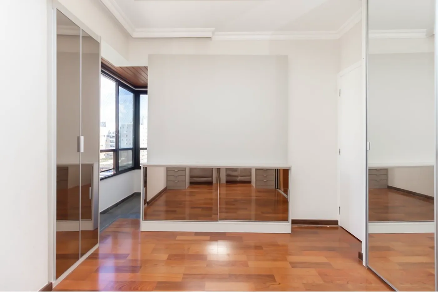 VMC 198 Apto 602291040-3 - REMAX B12 Exclusividades
