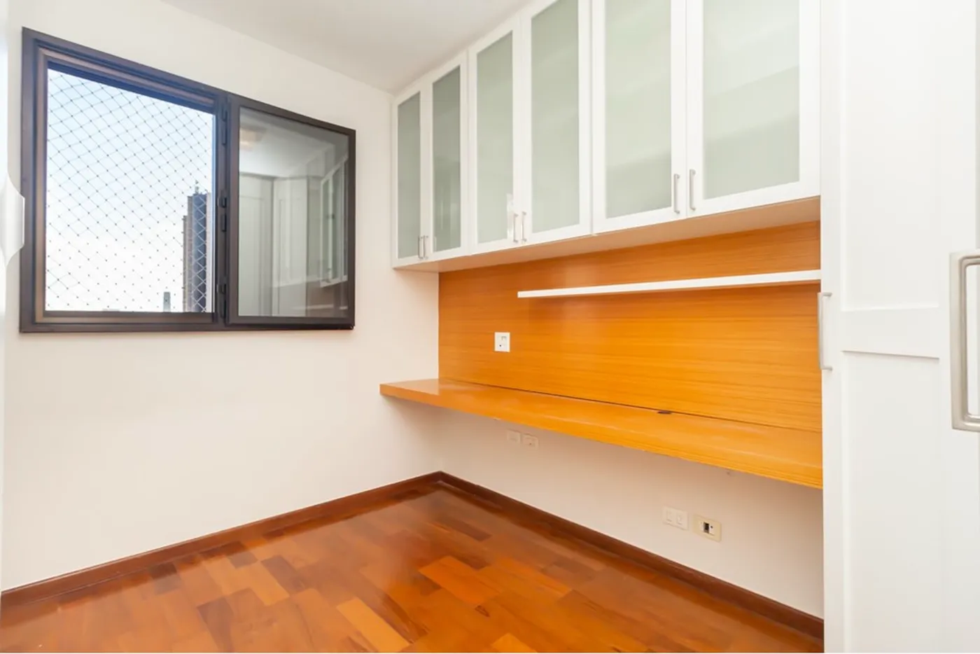 VMC 198 Apto 602291040-3 - REMAX B12 Exclusividades