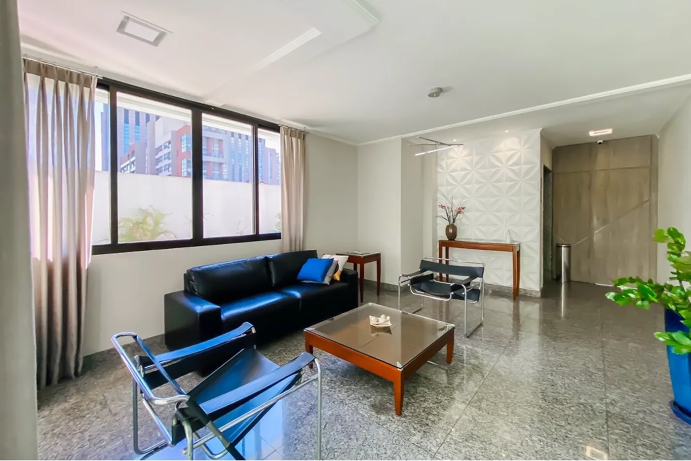VMC 198 Apto 602291040-3 - REMAX B12 Exclusividades