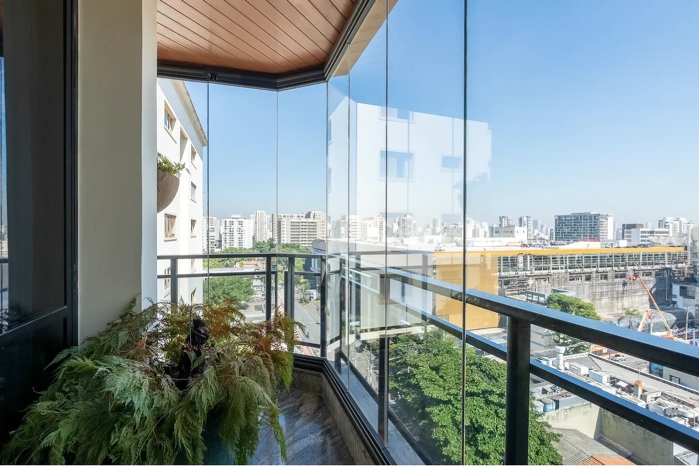 IDJ 1369 Apto 601971075-10 - REMAX Empire Exclusividades