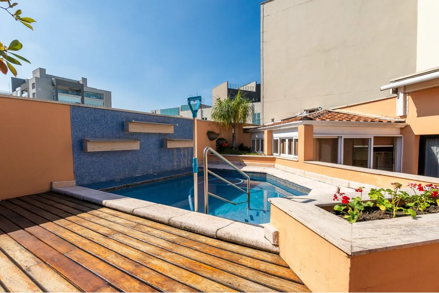 IDJ 1369 Apto 601971075-10 - REMAX Empire Exclusividades