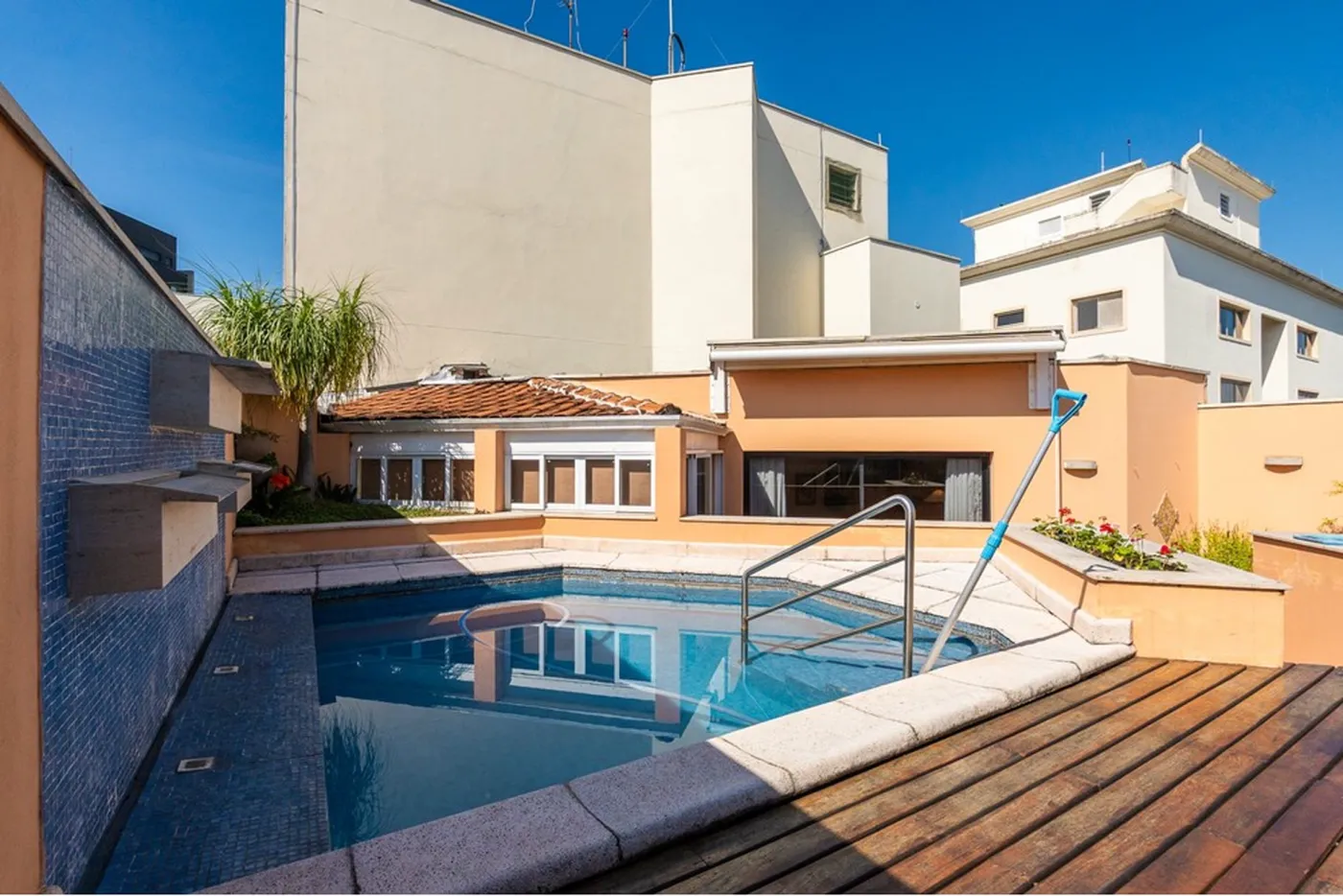 IDJ 1369 Apto 601971075-10 - REMAX Empire Exclusividades