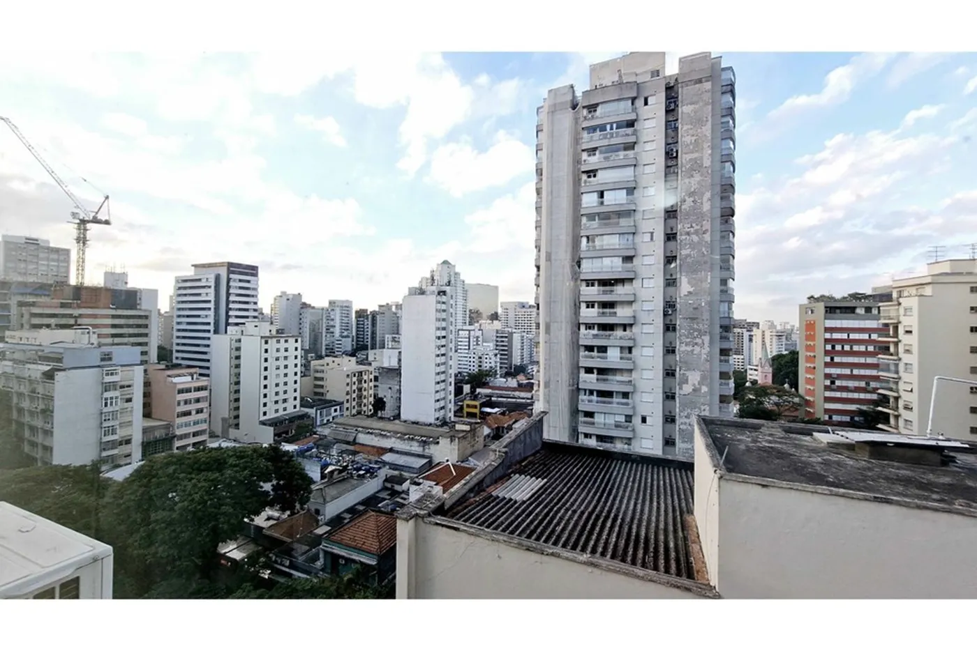 CFC 1212 Sala 601361040-137 - REMAX Trio Exclusividades
