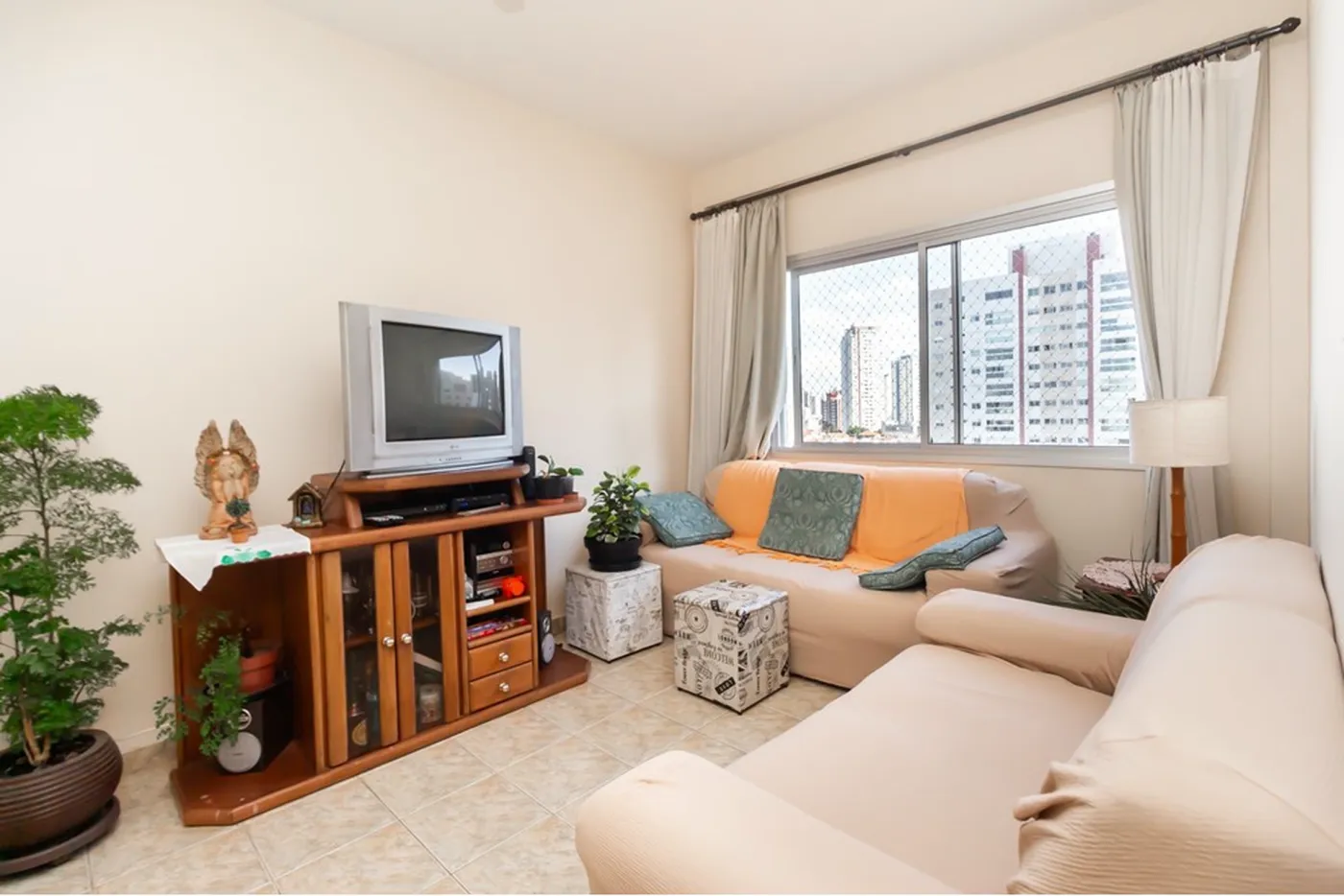 SGCS 272 Apto 602031002-107 - REMAX Classique Exclusividades