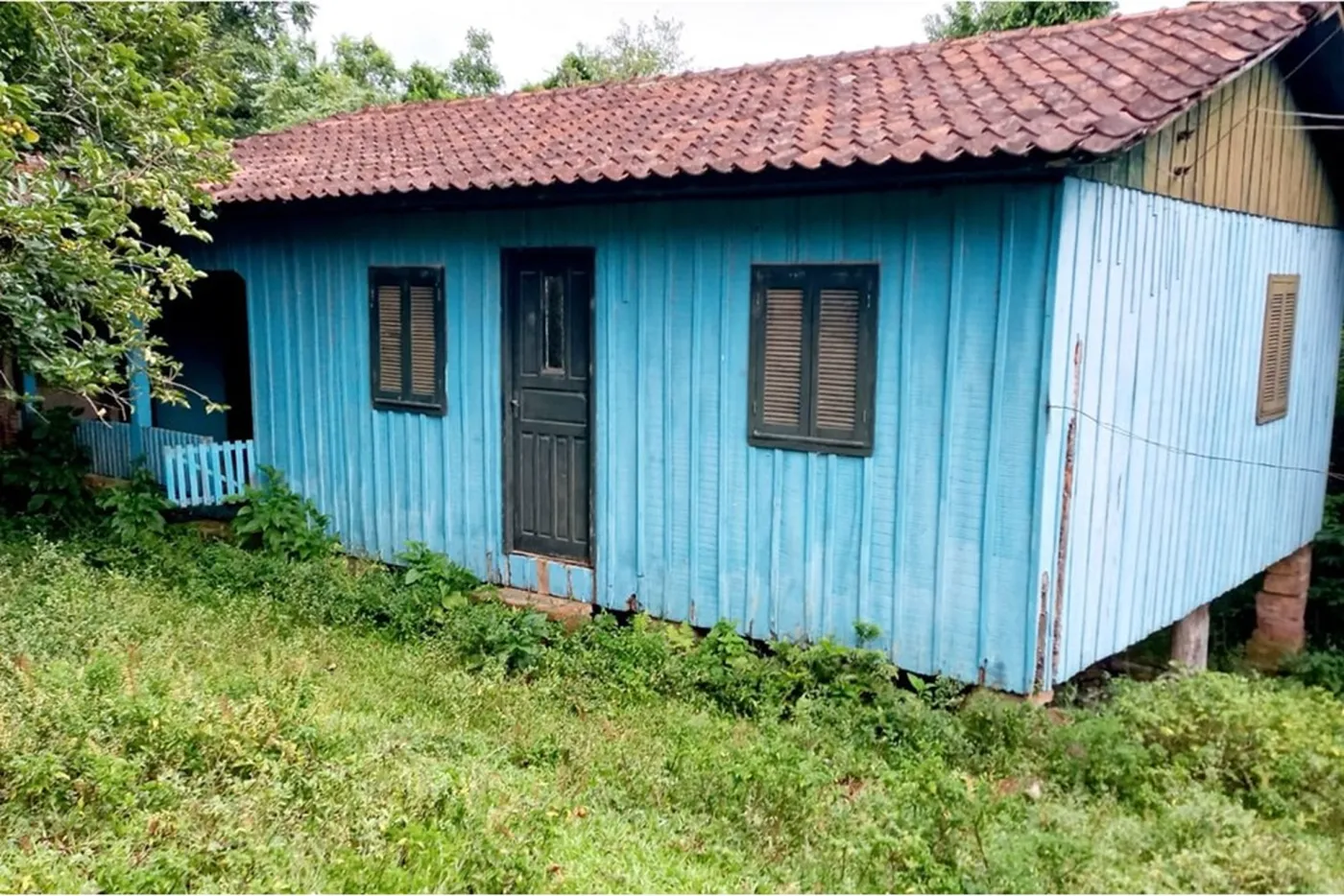 CLBG 120 612511062-6 - REMAX Moderna Exclusividades