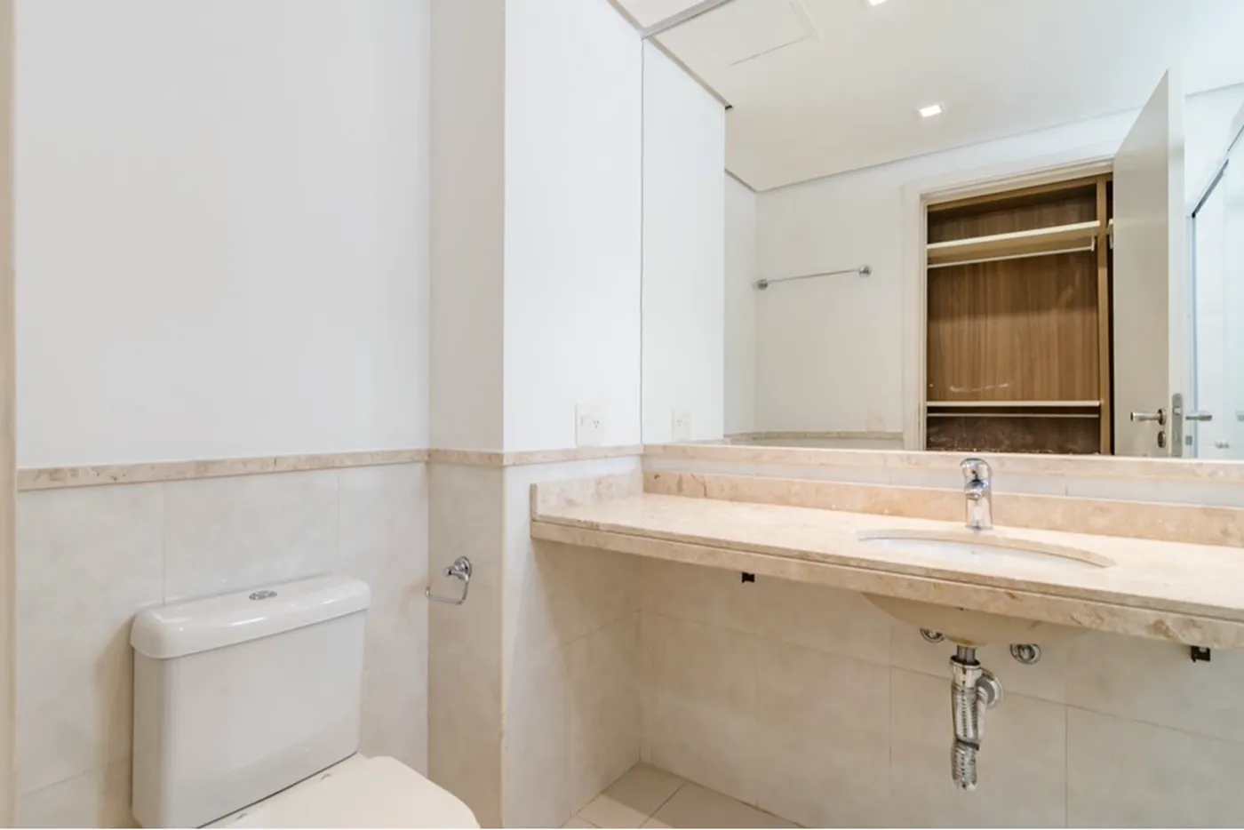 PADF 669 Apto 601401041-15 - REMAX Paradisus Exclusividades
