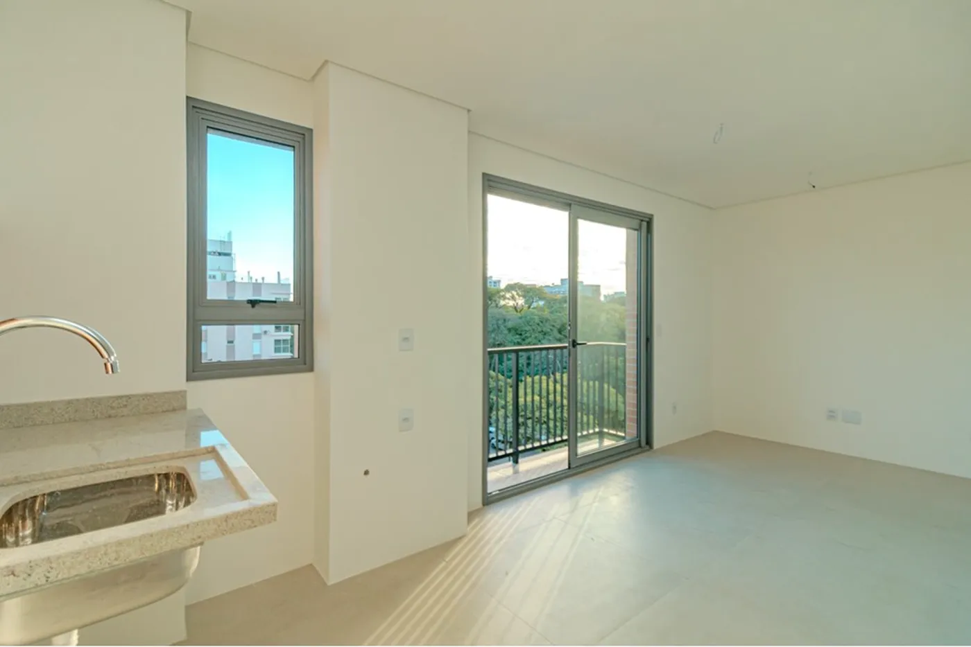FJB 187 Apto 612491036-29 - REMAX Trend Exclusividades