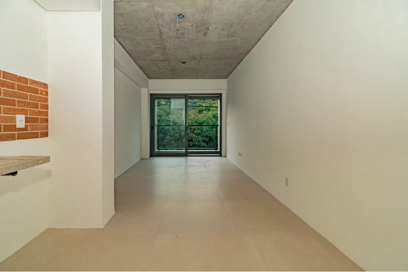 FJB 600 Apto 612491036-23 - REMAX Trend Exclusividades