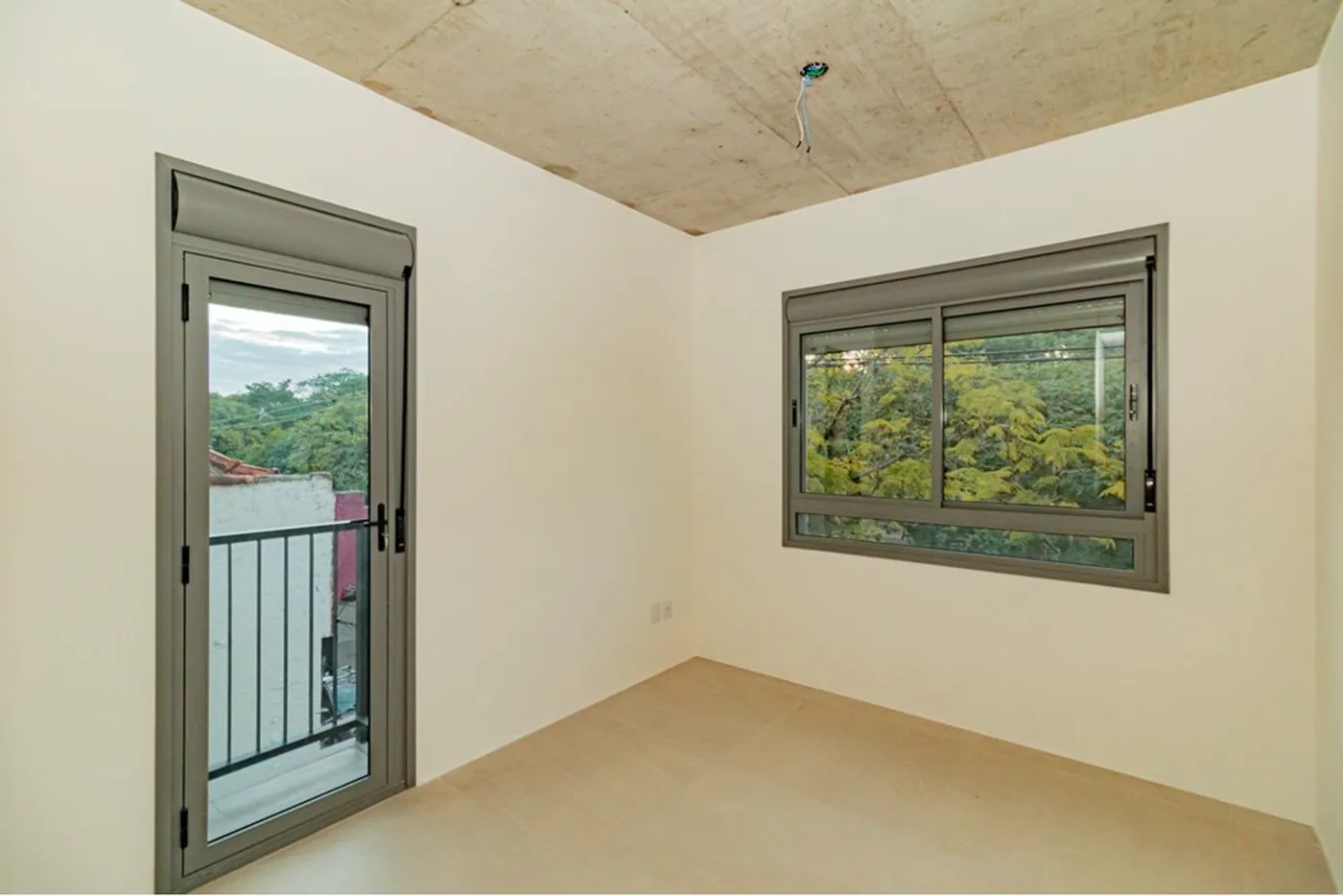 FJB 600 Apto 612491036-23 - REMAX Trend Exclusividades