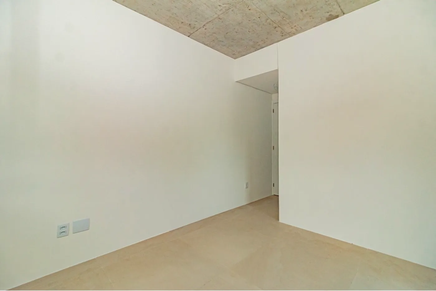 FJB 600 Apto 612491036-23 - REMAX Trend Exclusividades