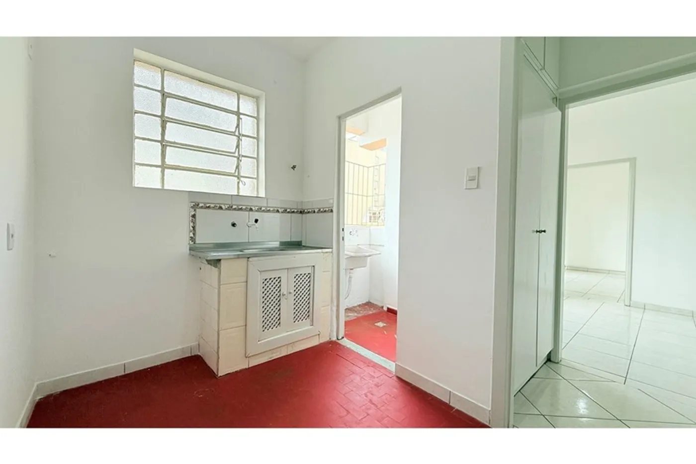 CHJC 44 Apto 610101007-30 - REMAX Tri Exclusividades