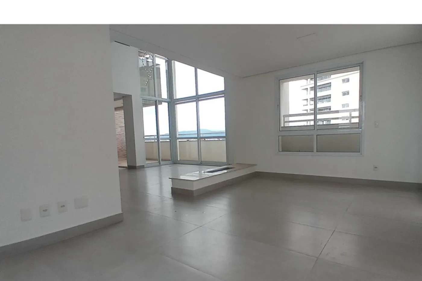 ADSAPDS 425 Apto 602291040-4 - REMAX B12 Exclusividades