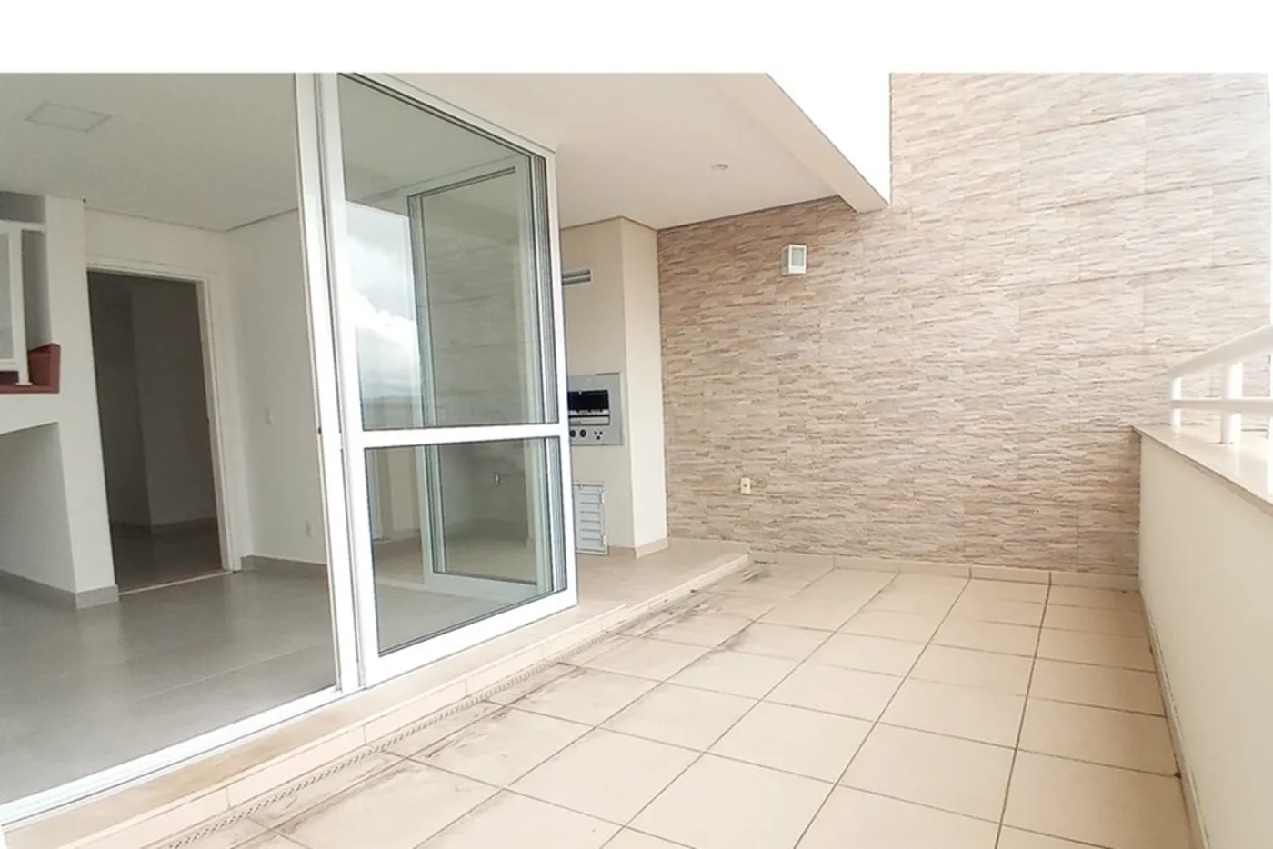 ADSAPDS 425 Apto 602291040-4 - REMAX B12 Exclusividades