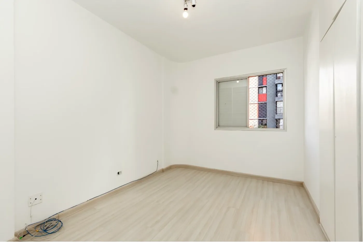 VOGDC 83 Apto 601721039-11 - REMAX Front Exclusividades