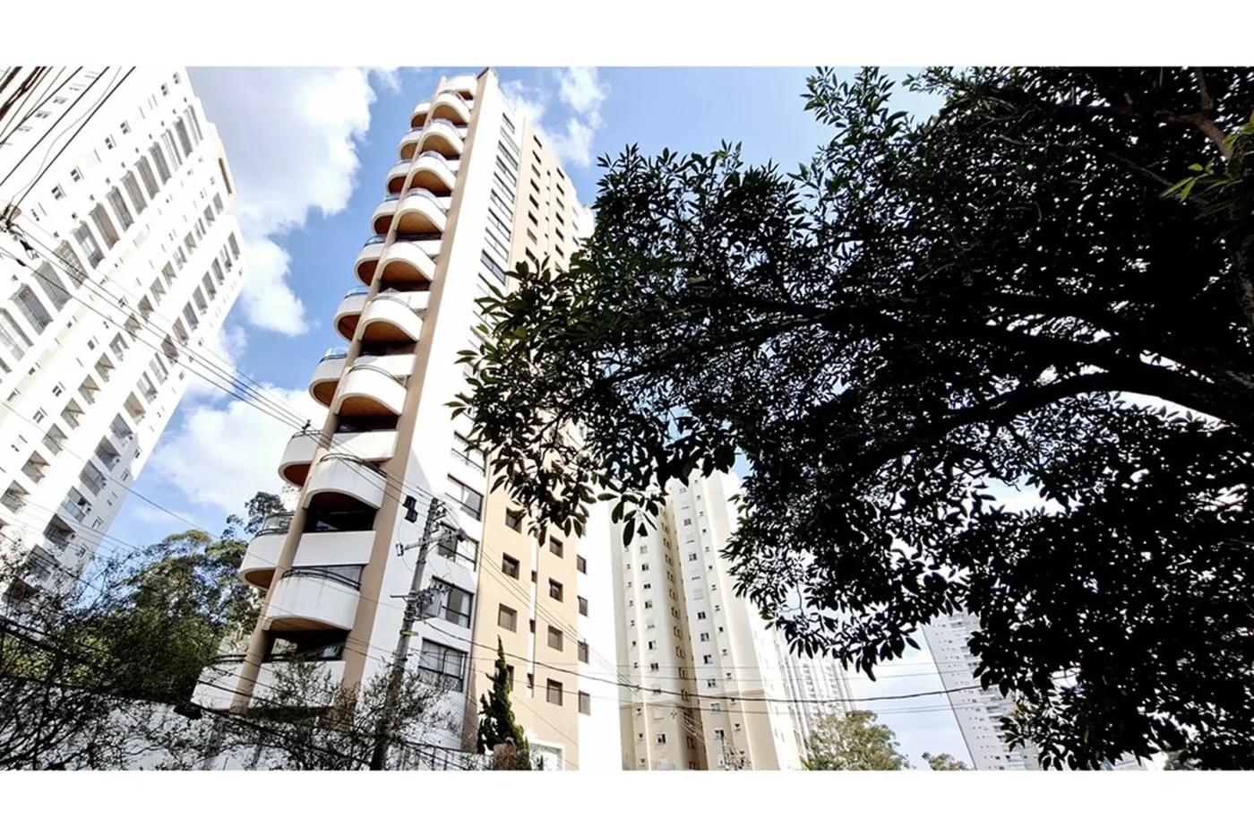 MJDSR 381 Apto 601361044-45 - REMAX Trio Exclusividades