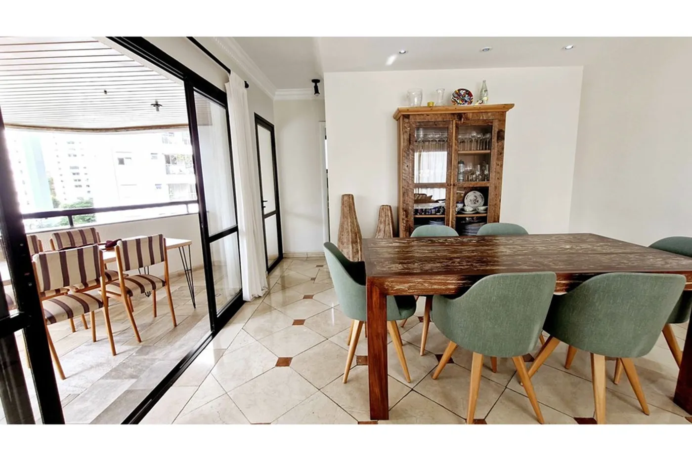 MJDSR 381 Apto 601361044-45 - REMAX Trio Exclusividades
