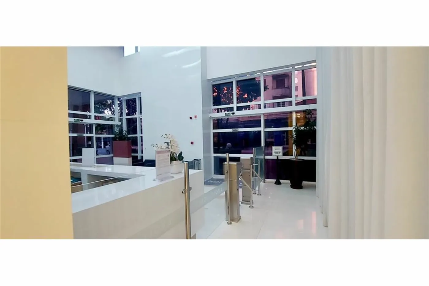 PA 418 Sala 601971007-154 - REMAX Empire Exclusividades