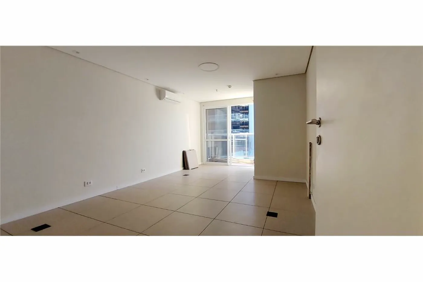 PA 418 Sala 601971007-154 - REMAX Empire Exclusividades