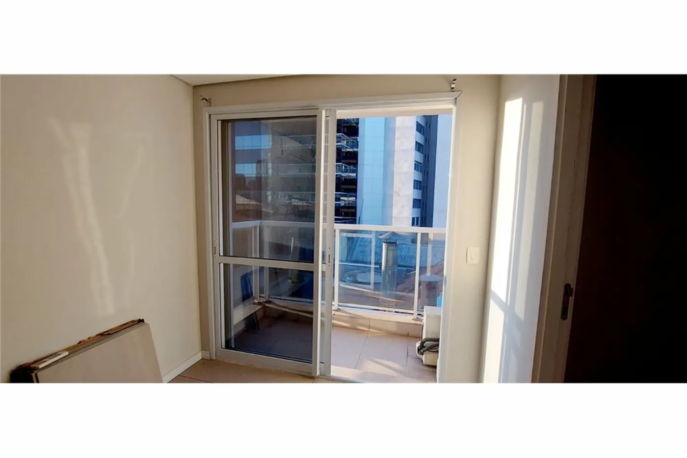 PA 418 Sala 601971007-154 - REMAX Empire Exclusividades