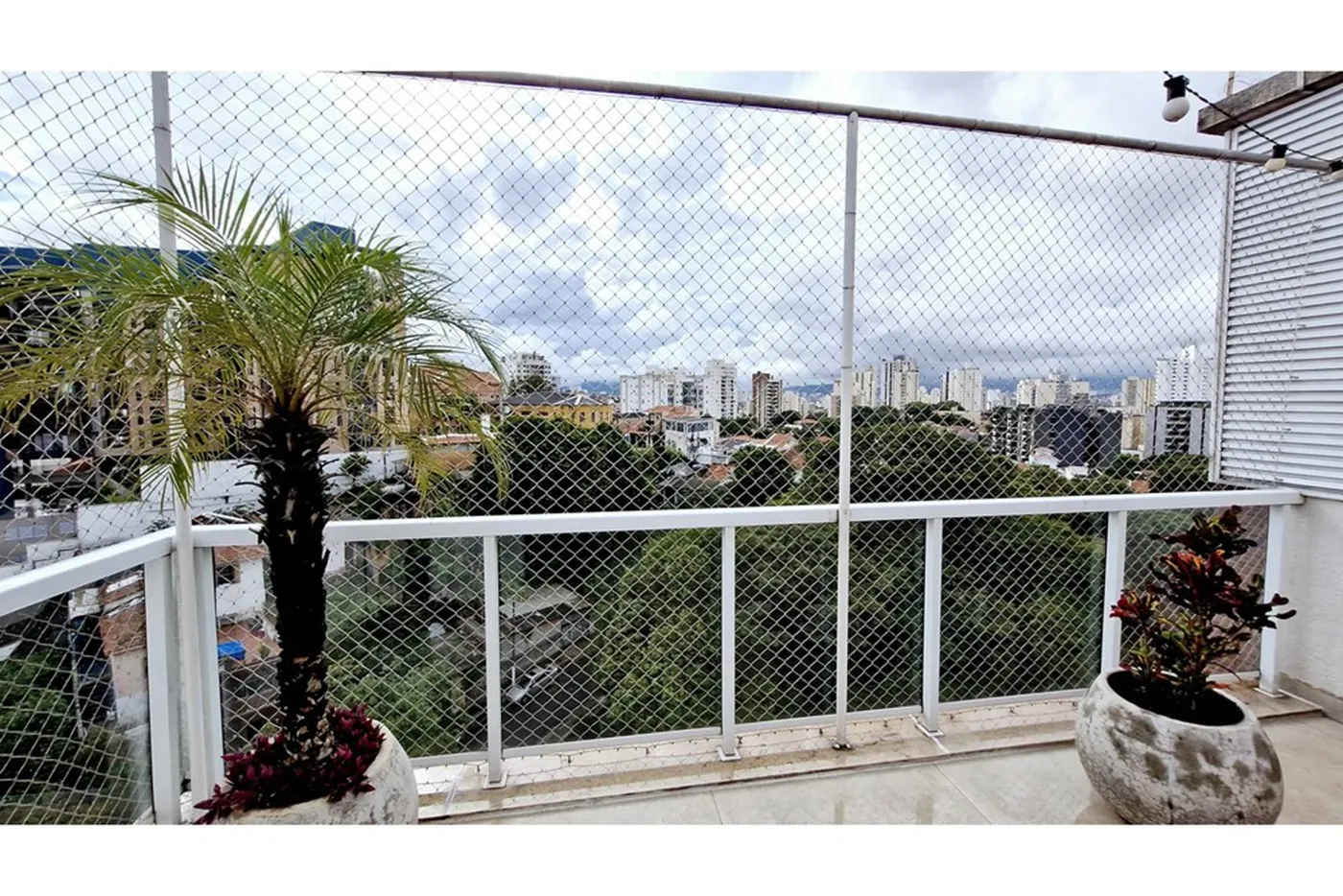 VIMP 228 Apto 602301001-112 - Remax Trinity Exclusividades