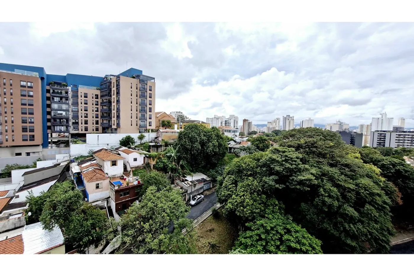 VIMP 228 Apto 602301001-112 - Remax Trinity Exclusividades