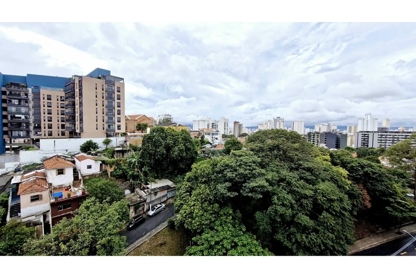 VIMP 228 Apto 602301001-112 - Remax Trinity Exclusividades
