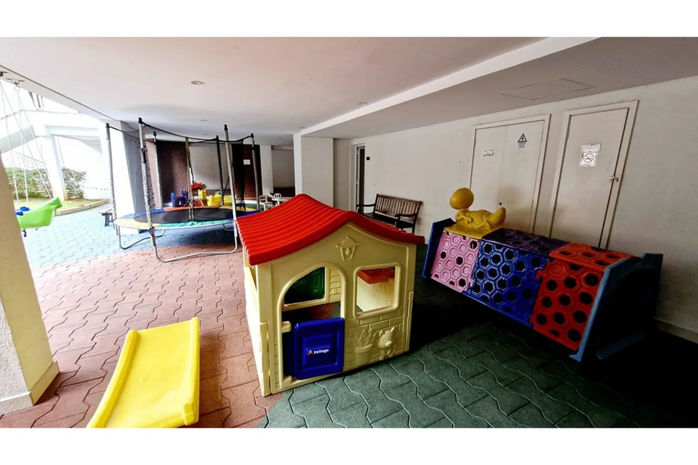 VIMP 228 Apto 602301001-112 - Remax Trinity Exclusividades
