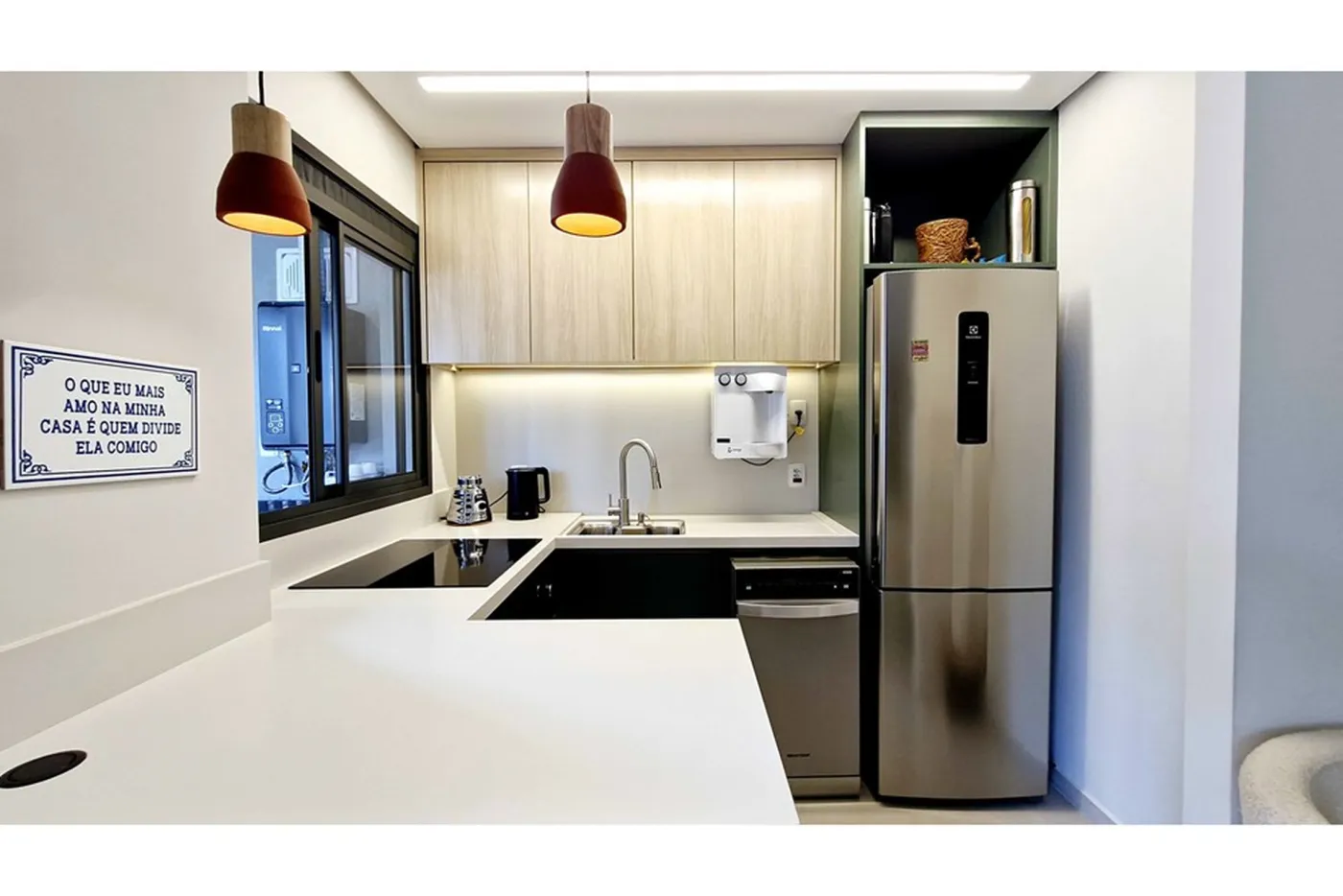 BPEF 192 Apto 601361020-412 - REMAX Trio Exclusividades