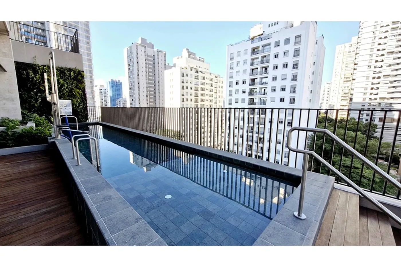 BPEF 192 Apto 601361020-412 - REMAX Trio Exclusividades