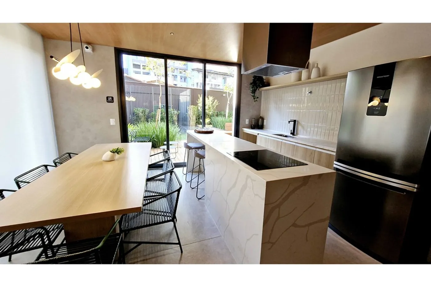 BPEF 192 Apto 601361020-412 - REMAX Trio Exclusividades