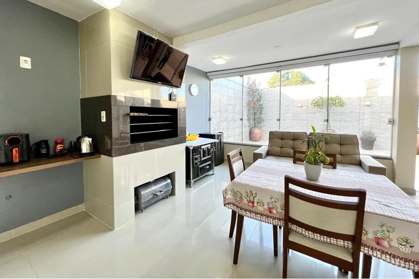 HAA 117 610241040-18 - REMAX 520 Exclusividades