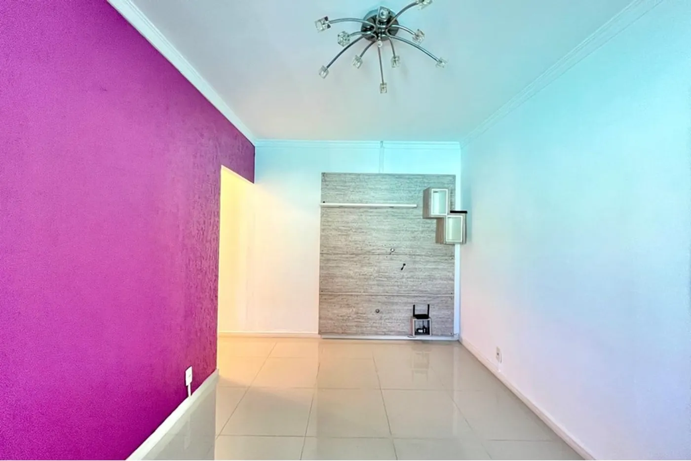 HAA 117 610241040-18 - REMAX 520 Exclusividades