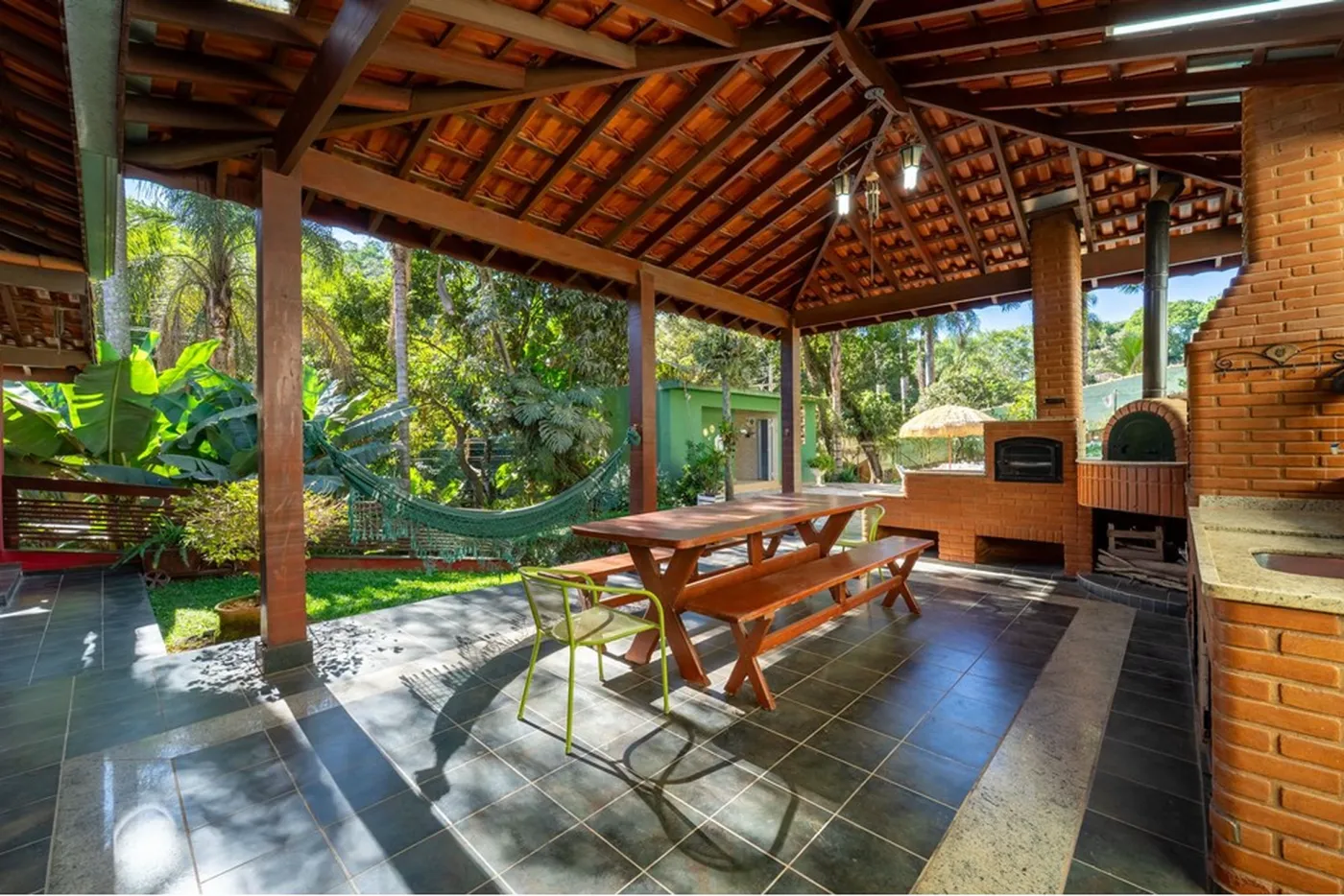 VSJIH 412 690591006-75 - REMAX Máxima Exclusividades