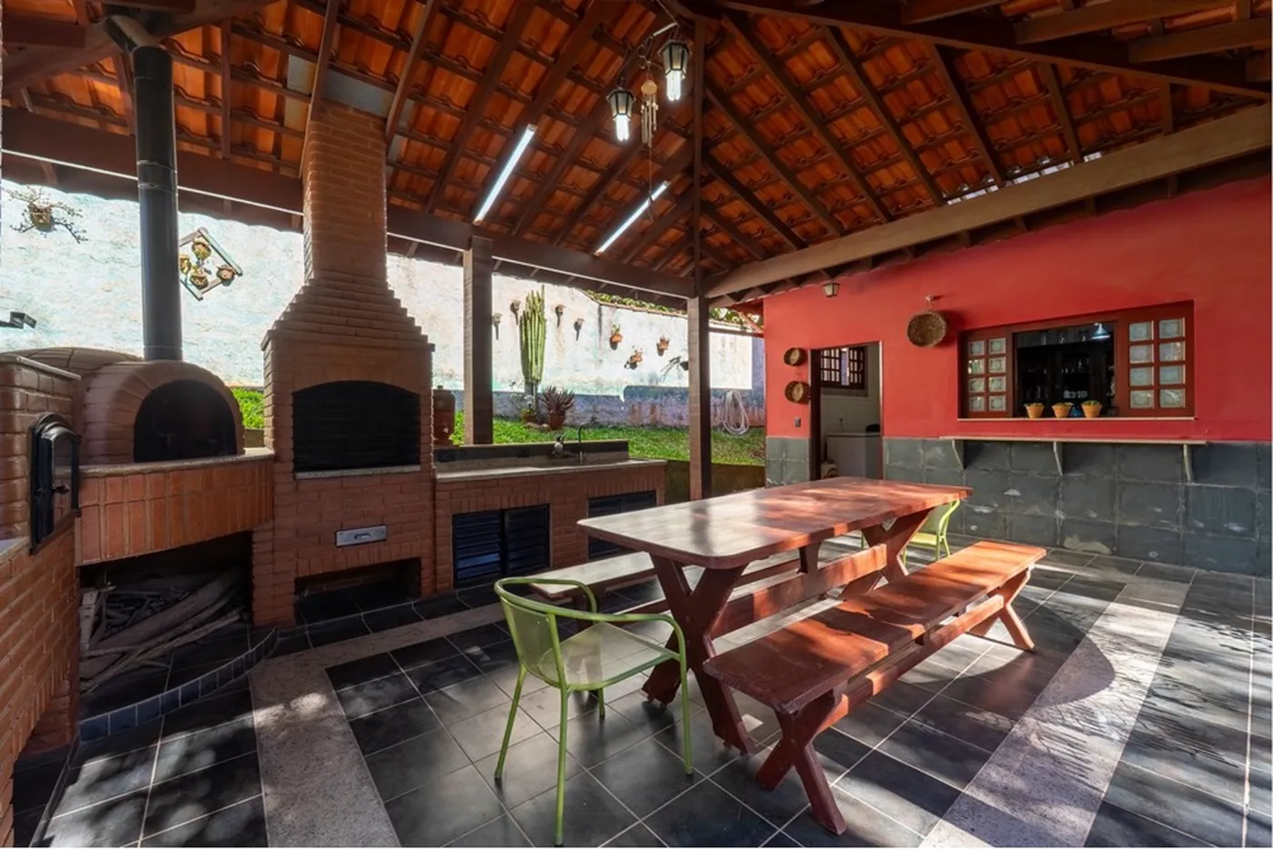 VSJIH 412 690591006-75 - REMAX Máxima Exclusividades
