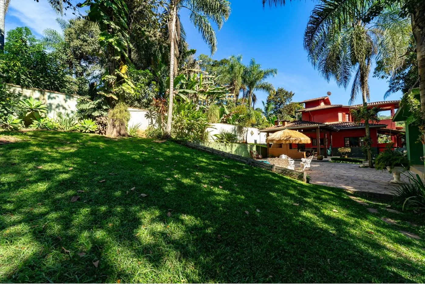 VSJIH 412 690591006-75 - REMAX Máxima Exclusividades