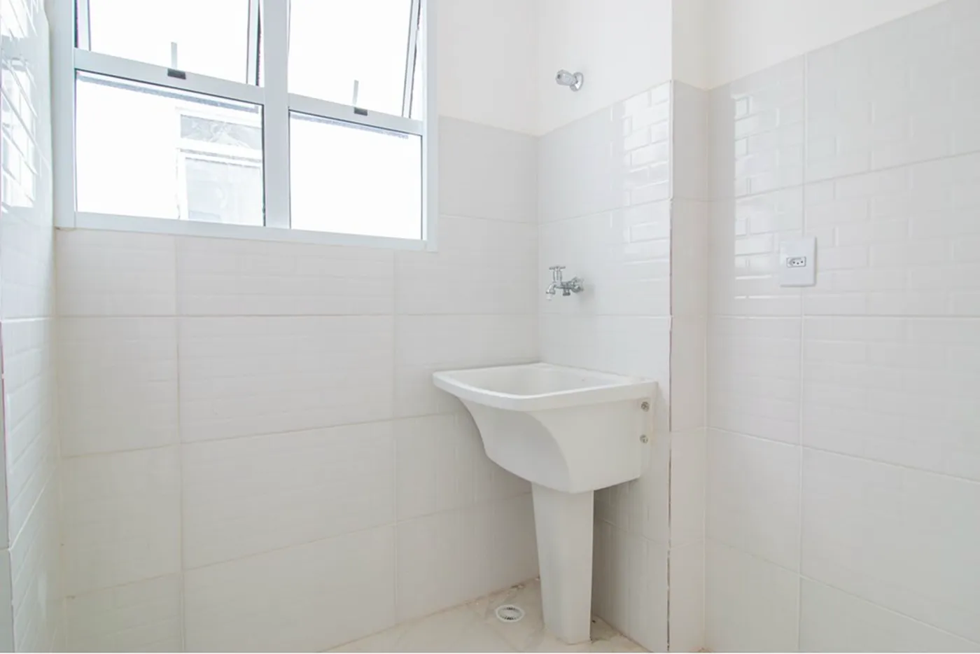 TT 930 Apto 601371076-3 - REMAX Boutique Exclusividades