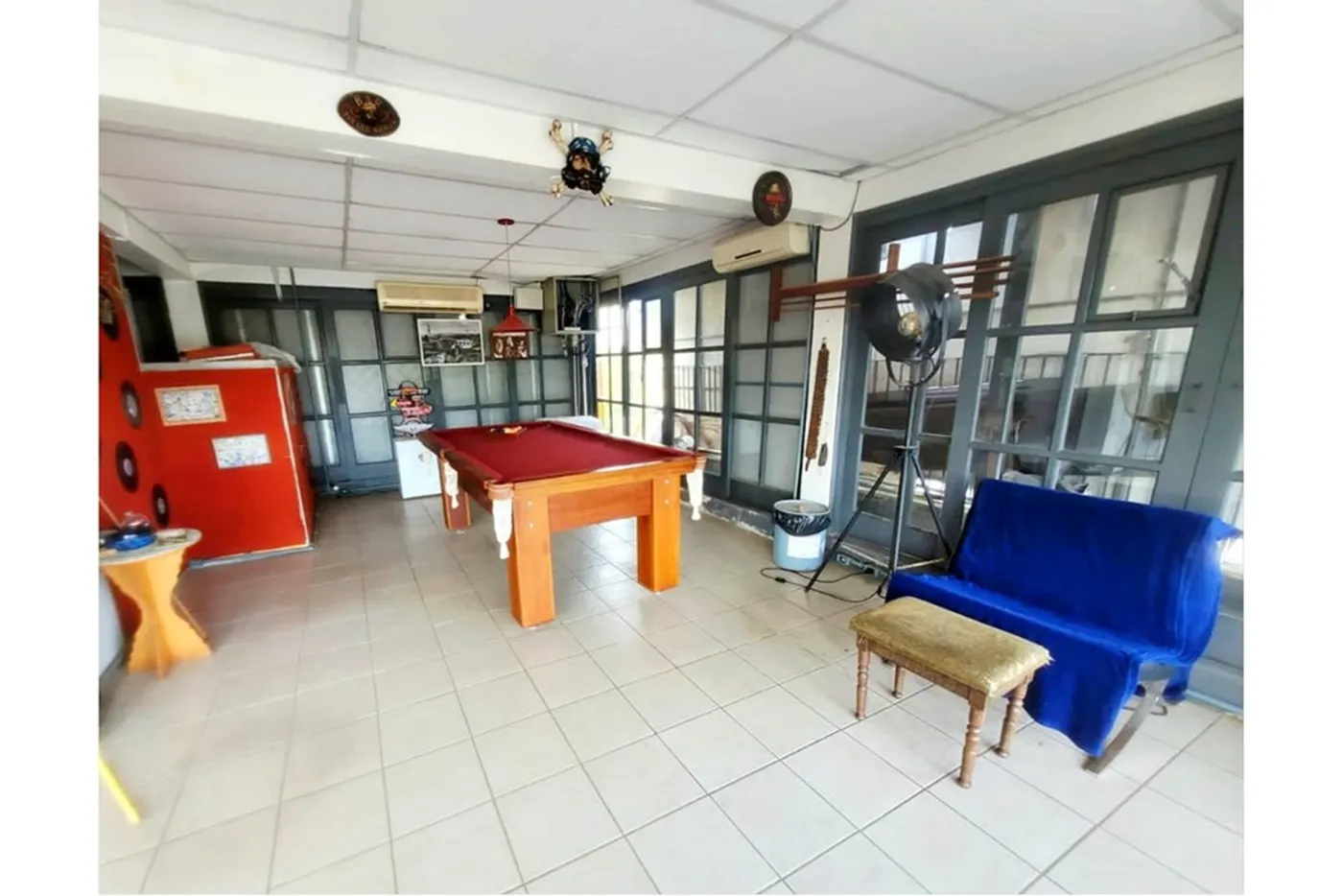 CSH 348 612511062-15 - REMAX Moderna Exclusividades