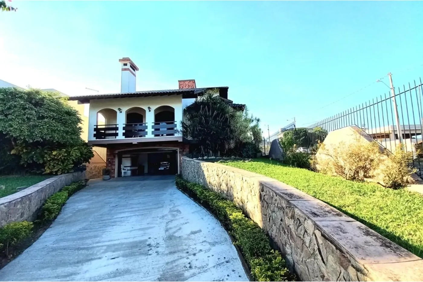 CRPA 1010 612511062-11 - REMAX Moderna Exclusividades