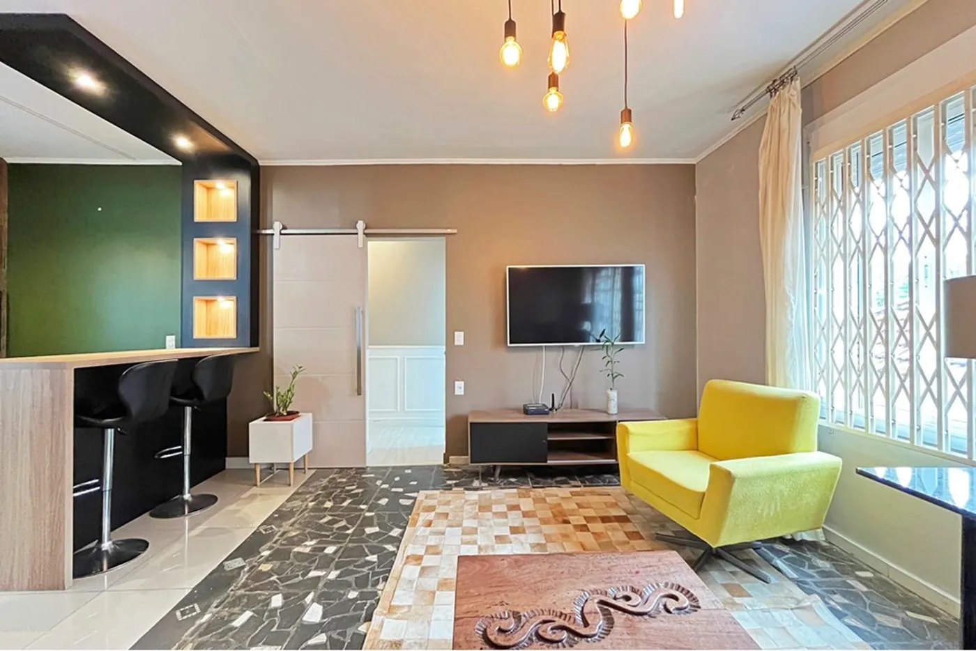 MDVLDS 330 Apto 610191037-81 - REMAX Casa Sul Exclusividades